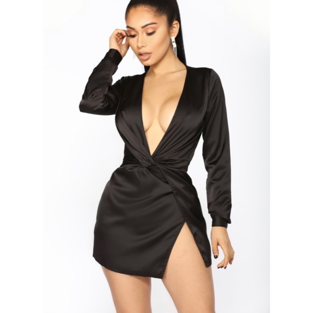 Fashion nova sugar free dress ⚡️